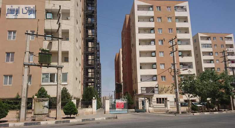 آپارتمان 65 متری گلستان